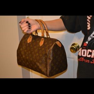 Louis Vuitton speedy 30